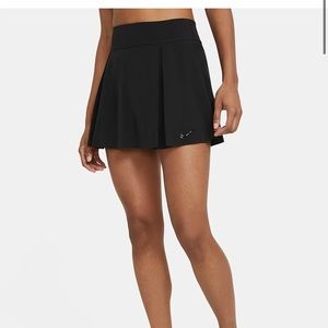 Nike Club Skirt Women’s Short Tennis Skirt